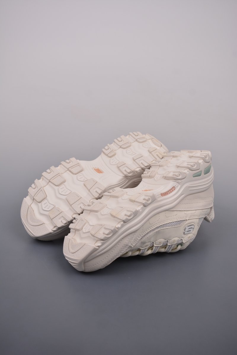 Skechers Dlires view