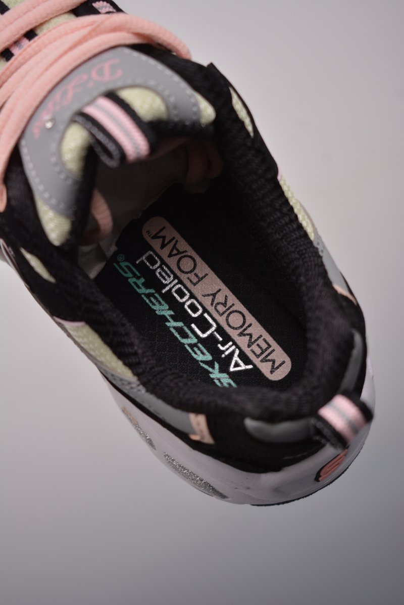 Skechers Dlires view