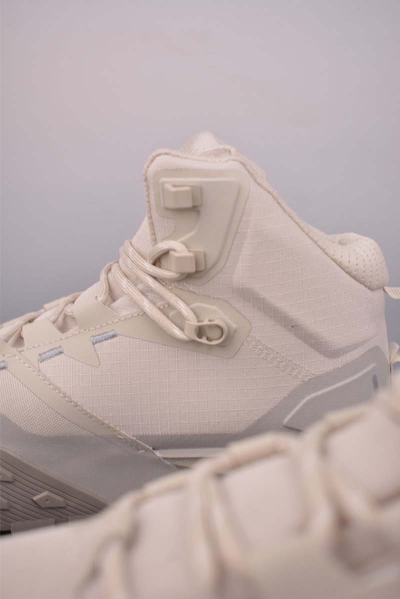 The North Face M Offtrail Hike Mid 'Yellow / Gold' view
