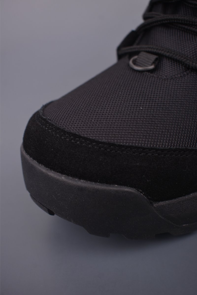 The North Face Men's Chilkat 'Gold' view