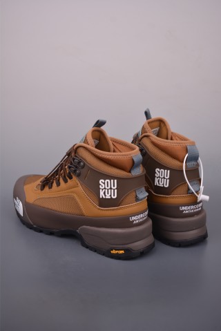 The North Face Men's Chilkat 'Gold' view 11