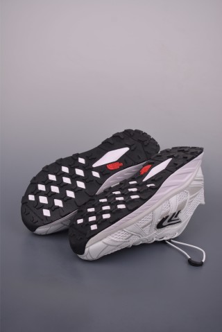 The North Face The Never Stop Lace view 3