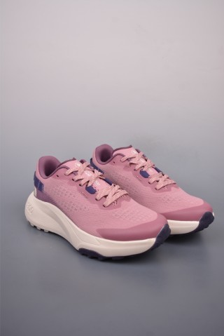 The North Face Altamesa 300 view 1