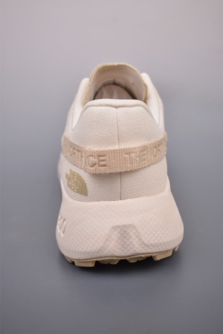 The North Face Altamesa 300 view 13