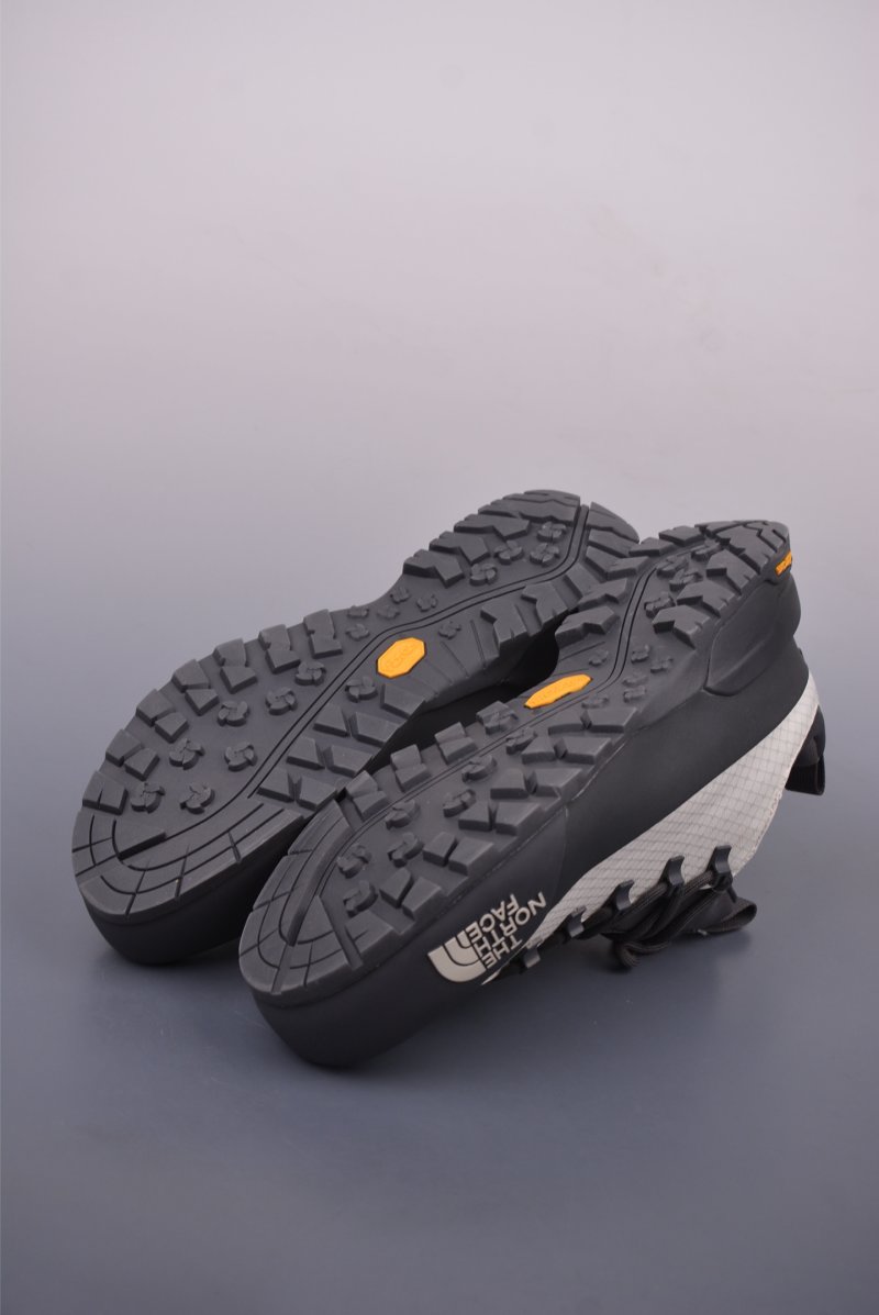 The North Face Glenclyffe 'Yellow / Gold' view