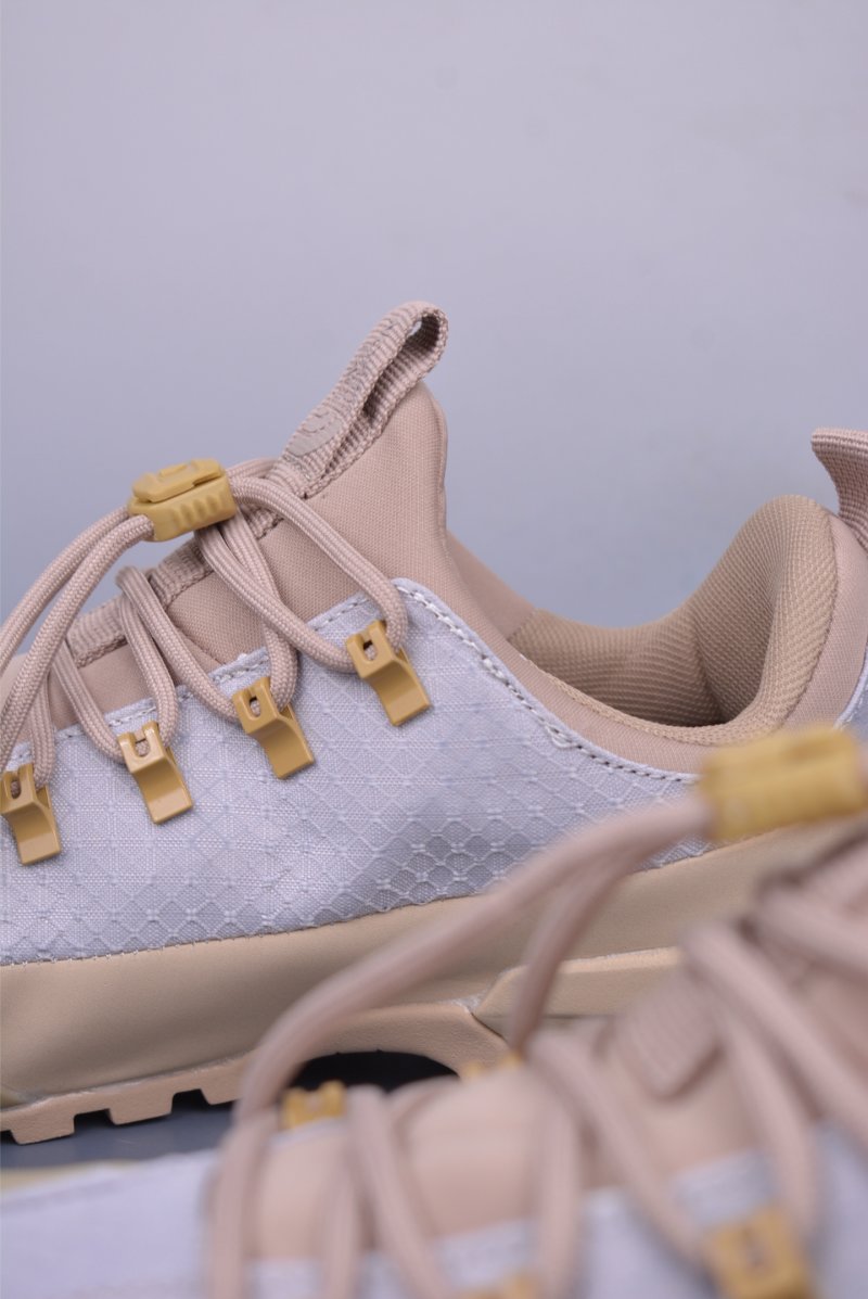 The North Face Glenclyffe 'Yellow / Gold' view