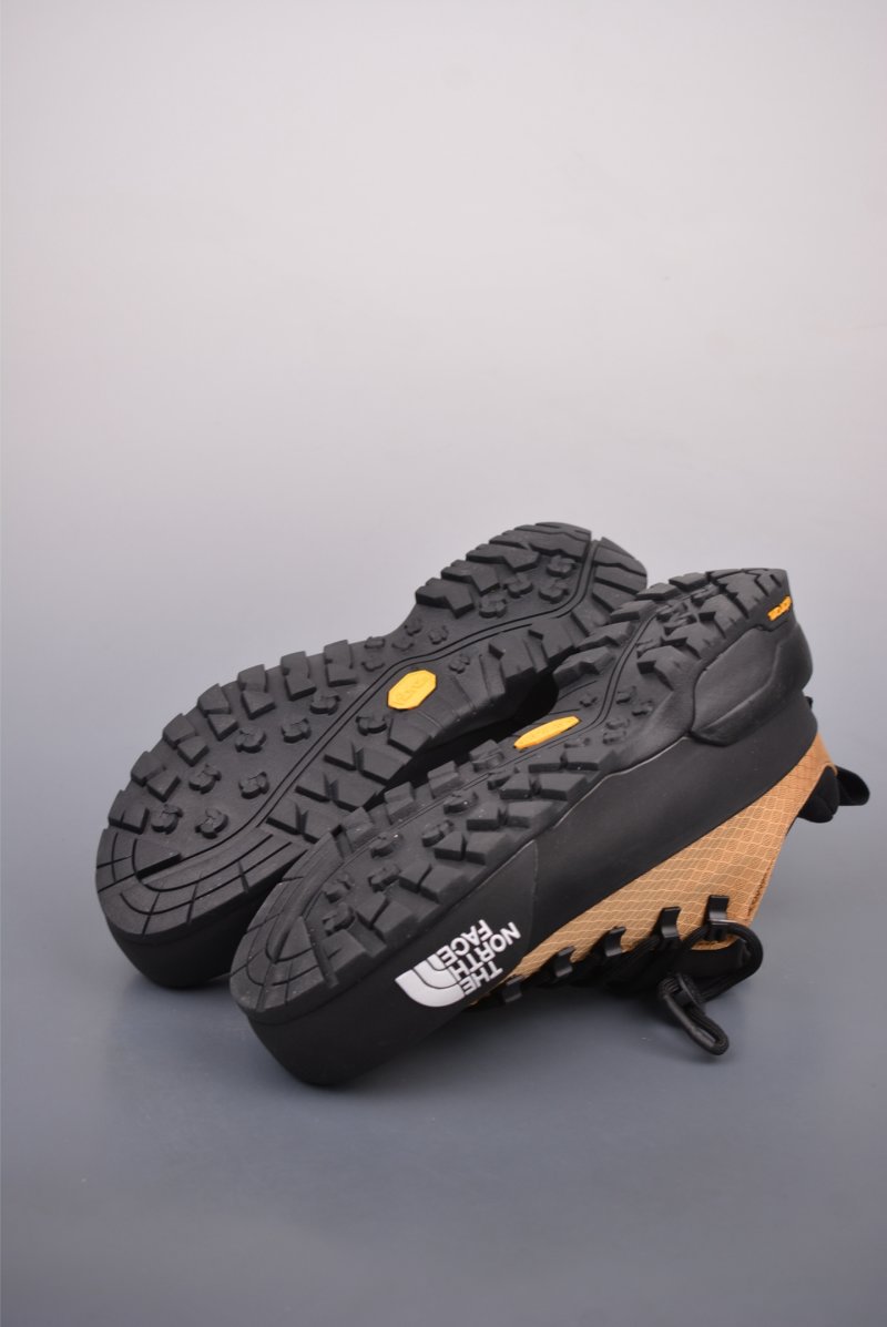 The North Face Glenclyffe 'Yellow / Gold' view