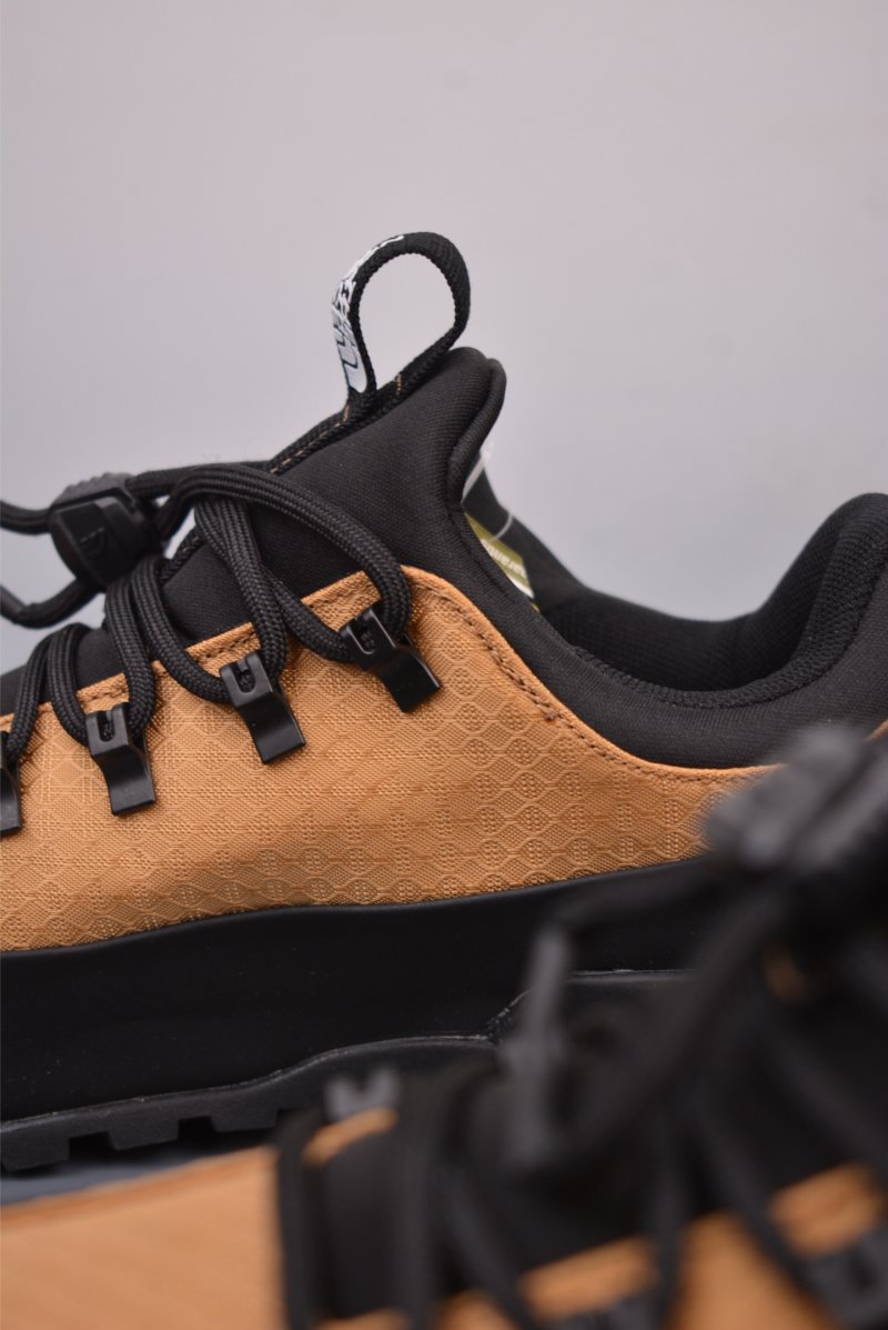 The North Face Glenclyffe 'Yellow / Gold' view