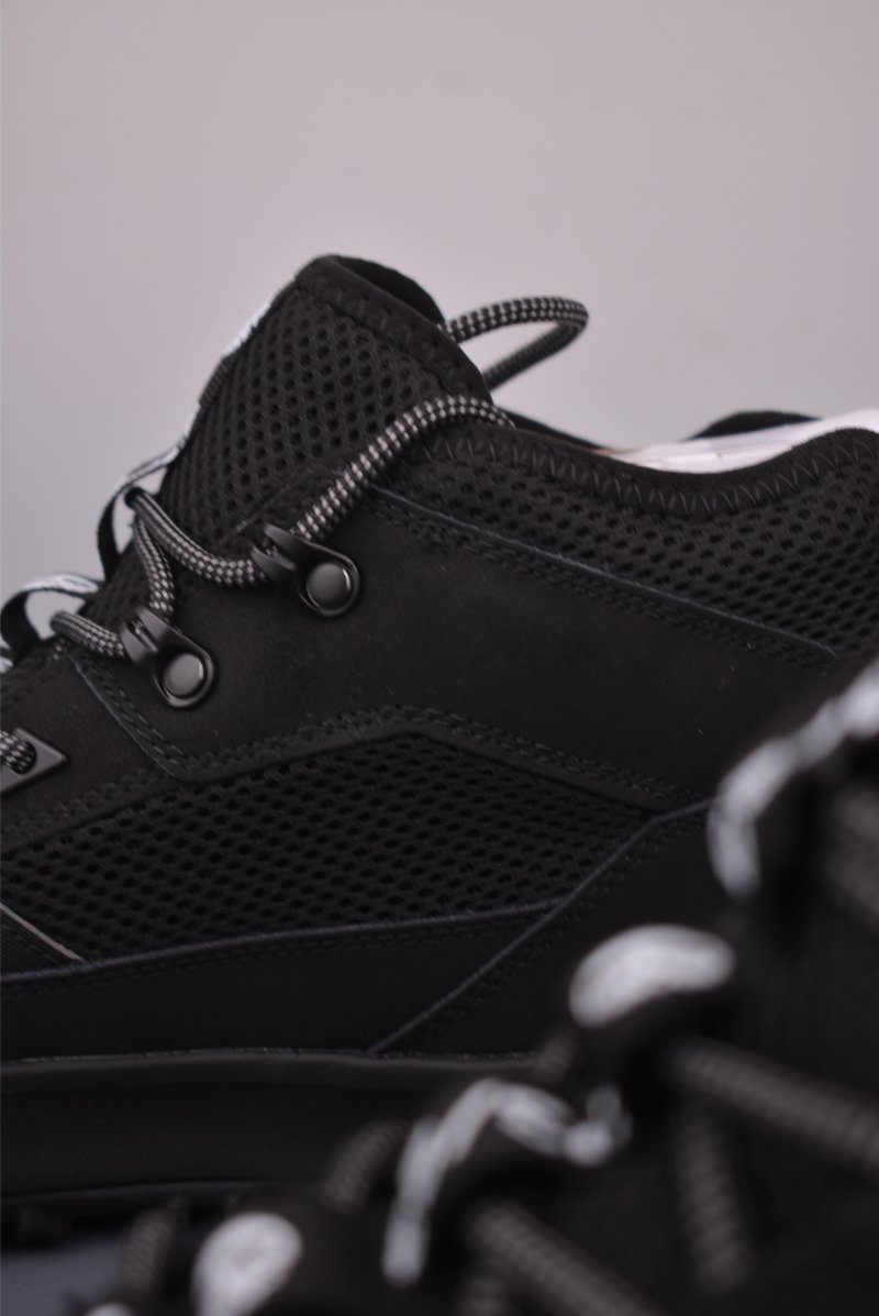 Timberland Mid Boot view