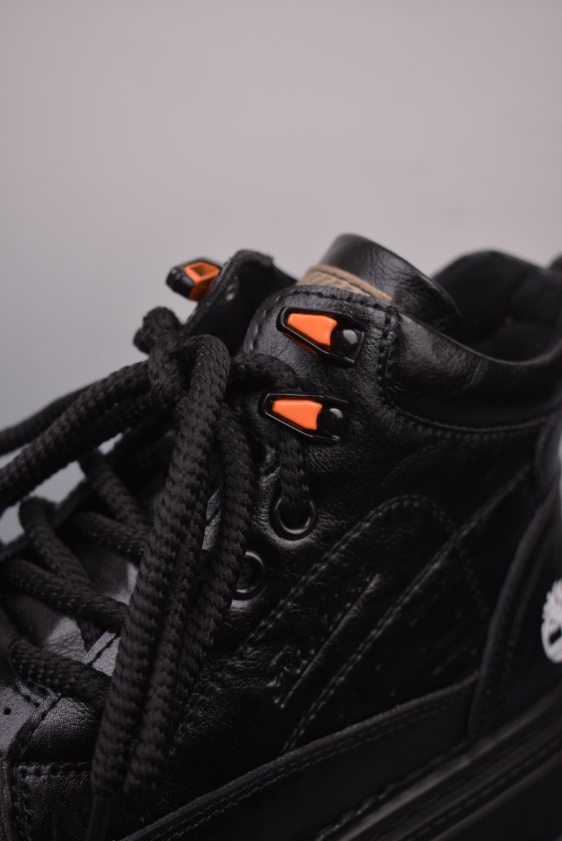 Timberland 24SS Martin Boot view