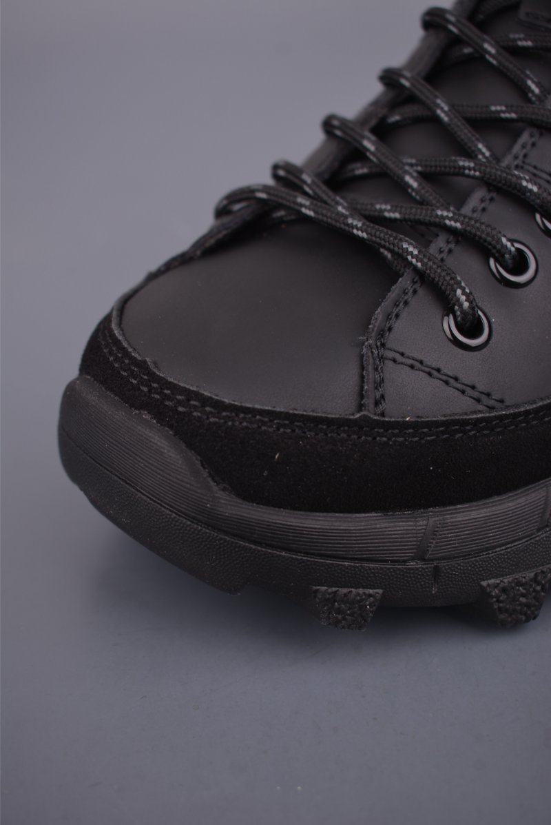 Timberland 25SS Mid Boot view