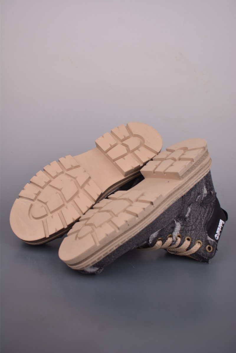 Timberland 25SS Mid Boot view