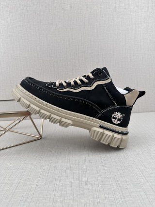 Timberland Q11 view 1