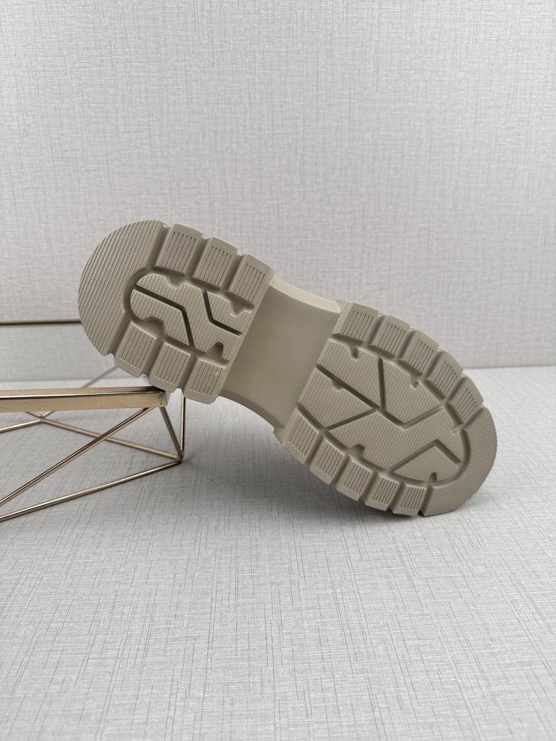 Timberland Q11 view