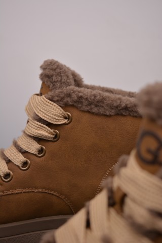 UGG Classic Mini view 8