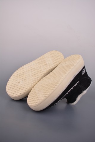 UGG Classic Mini view 3