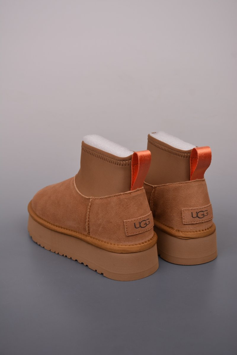 UGG Tasman view