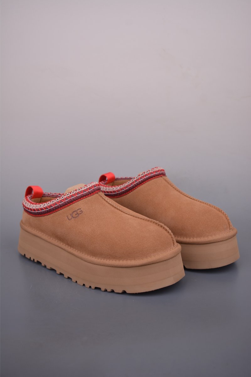 UGG Tazz