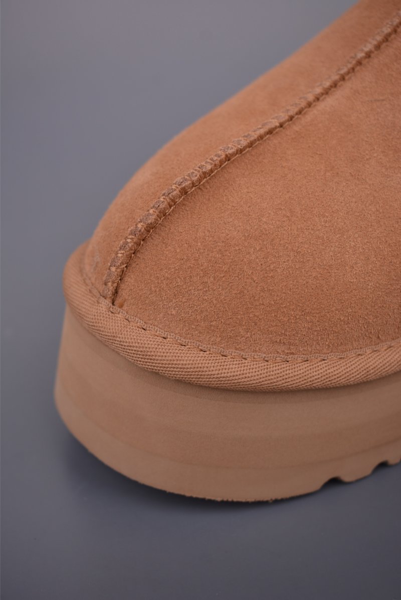 UGG Tazz view