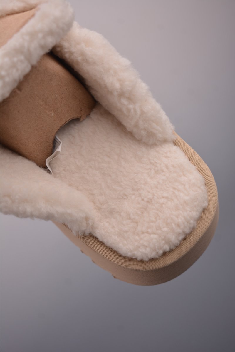 UGG Tazz view