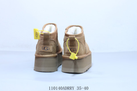 UGG Neumel view 3