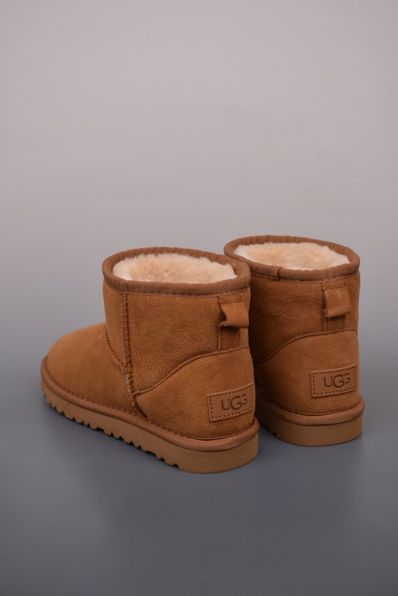 UGG Classic Mini view