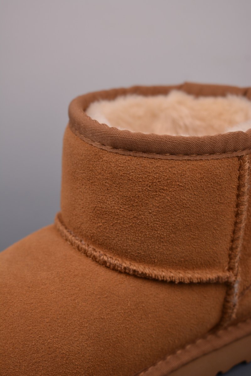 UGG Classic Mini view