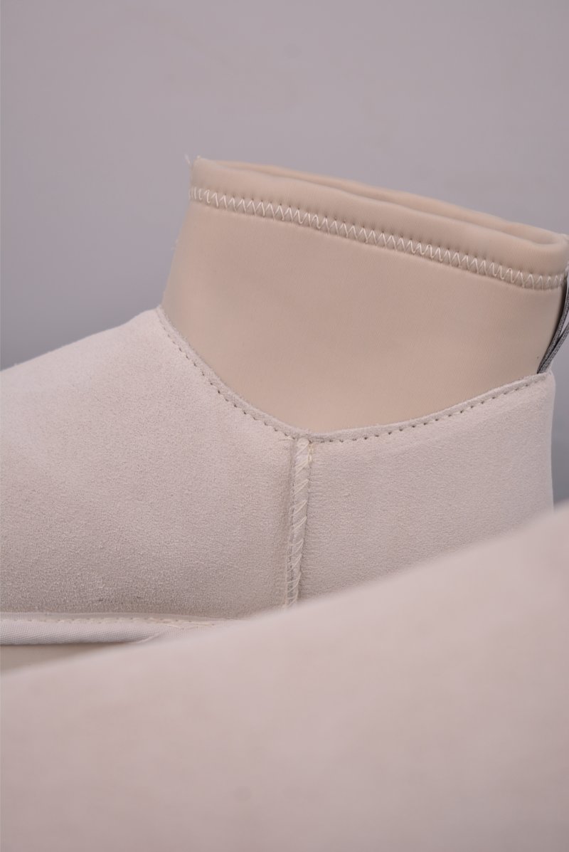 UGG Classic Mini Dipper Puffer view