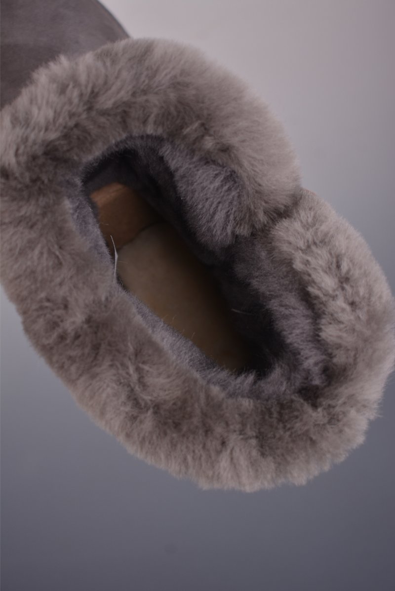 UGG Classic Short II view