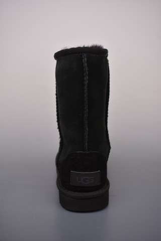 UGG Classic Short II view 4