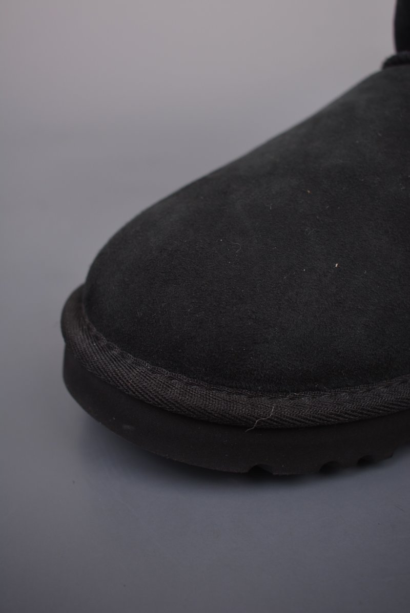 UGG Classic Short II view