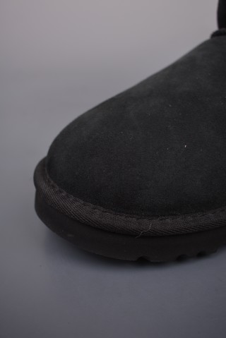 UGG Classic Short II view 6