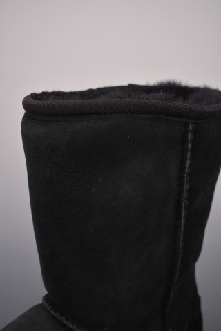 UGG Classic Short II view 7