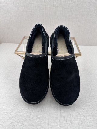 UGG Classic Ultra Mini 'Black' view 9