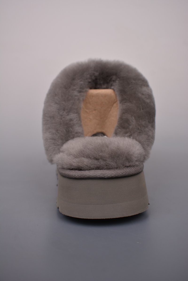 UGG Diaquette 'Red' view