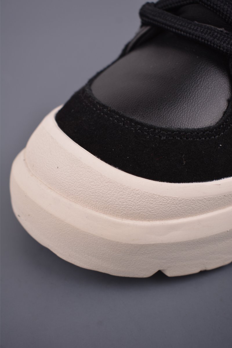 UGG Heritage Utility Sneaker view