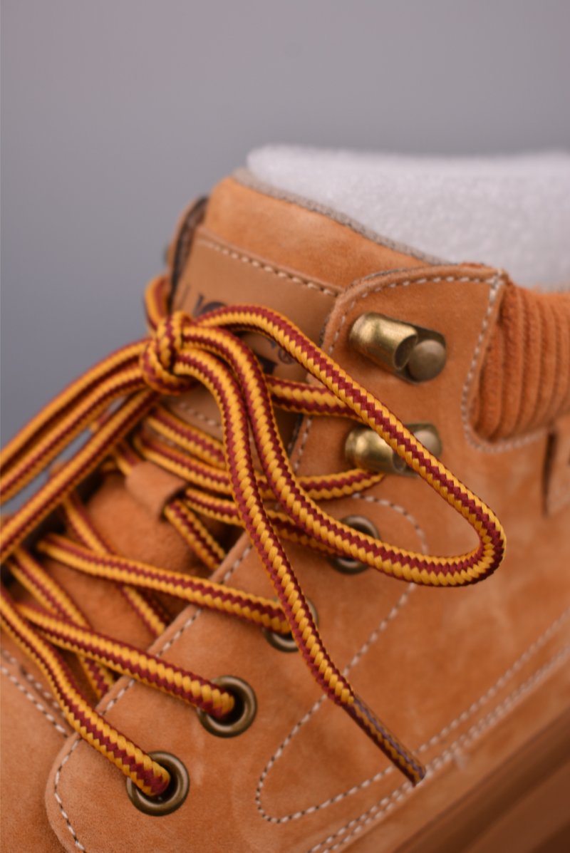 UGG Tasman Weather Hybrid view