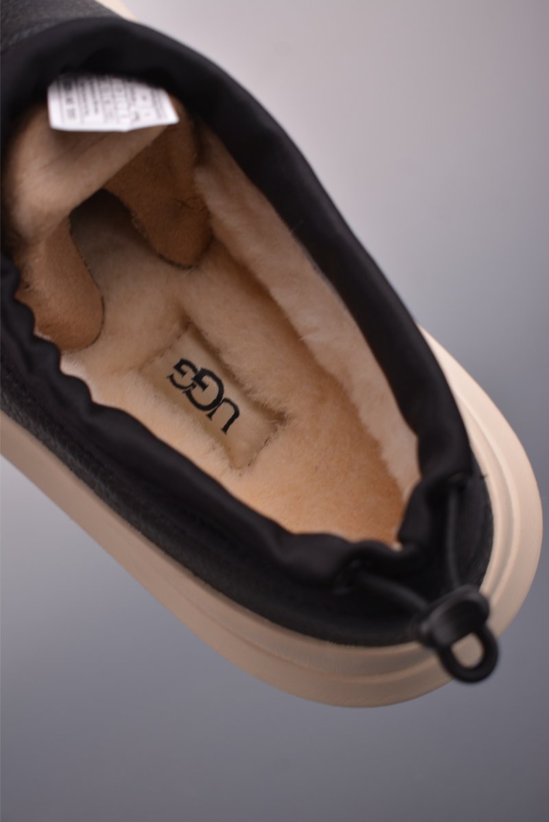 UGG Modern view