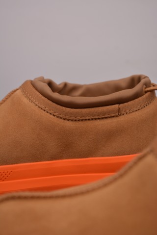 UGG Modern view 8