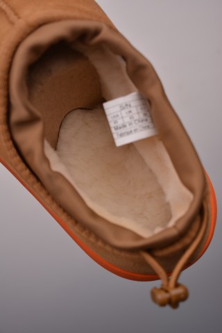 UGG Modern view 9