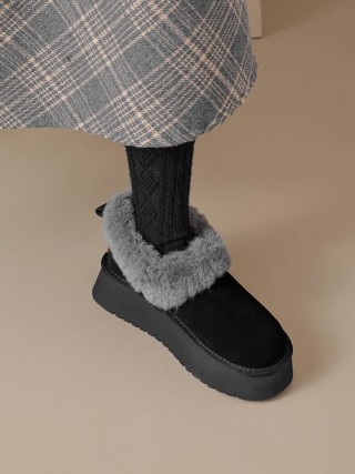 UGG Nita Platform view 9