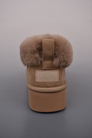 UGG Nita Platform view 4