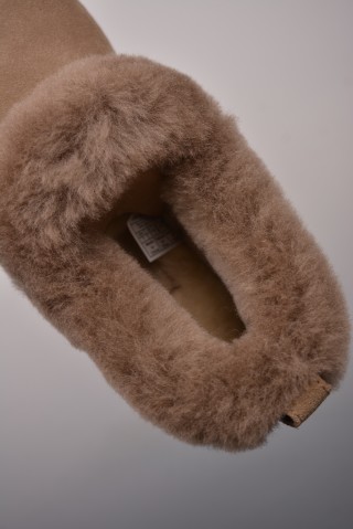 UGG Nita Platform view 9