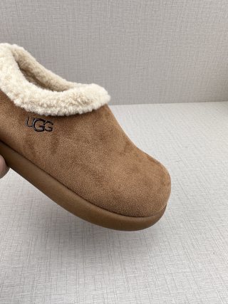 UGG Q11 view 7