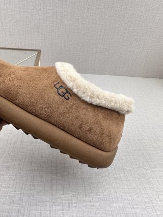 UGG Q11 view 8