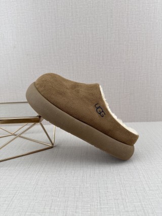 UGG Q11 view 10