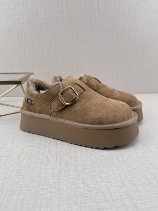 UGG Q11 view 21