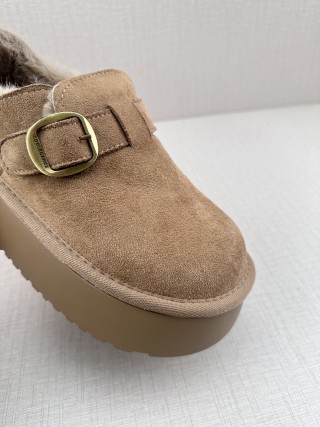 UGG Q11 view 25