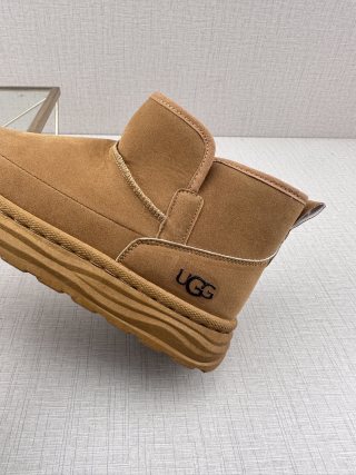 UGG Q11 view 8