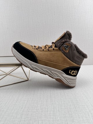 UGG Q11 view 10